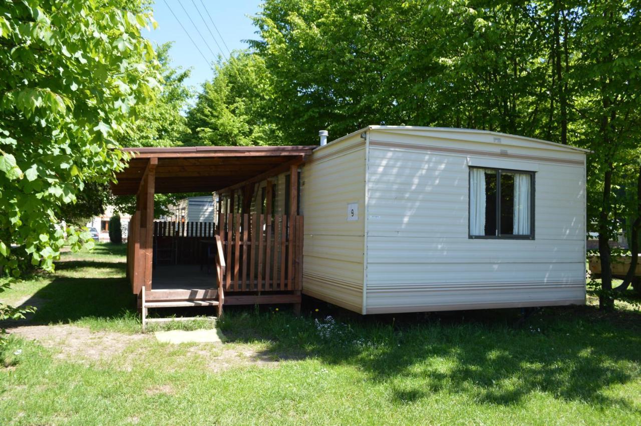 Mobilheim Kemp Rožnov pod Radhoštěm Exteriör bild